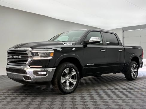 Used 2021 RAM 1500 Laramie AWD/4WD image 2
