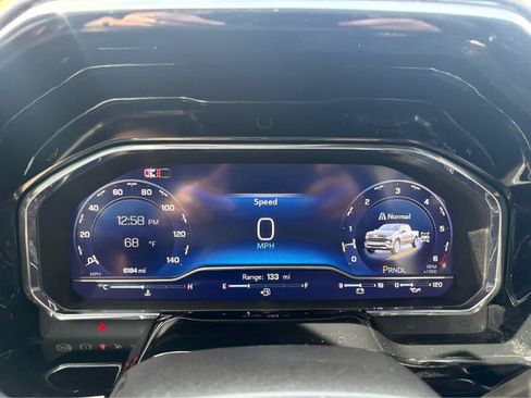 Used 2025 Chevrolet Silverado 1500 RST w/ Redline Edition AWD/4WD image 22
