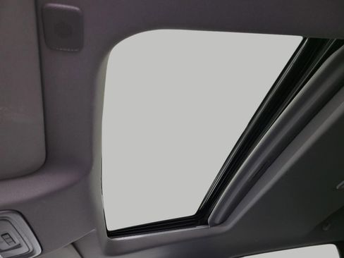 Used 2024 GMC Sierra 1500 Denali w/ Denali Reserve Package image 24