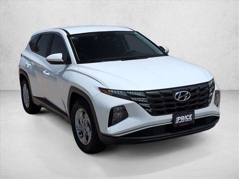 Used 2022 Hyundai Tucson SE FWD image 3