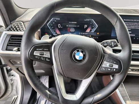 Used 2024 BMW X5 xDrive40i w/ Premium Package AWD/4WD image 11