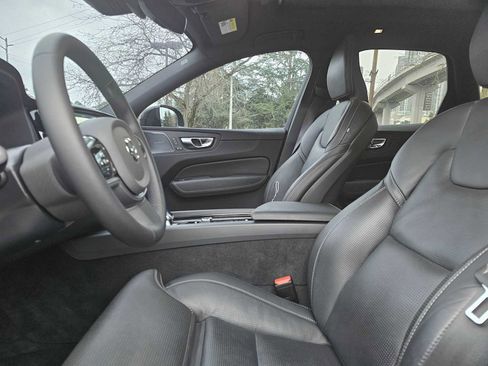 Used 2024 Volvo XC60 T8 Ultimate w/ Protection Package Premier image 23