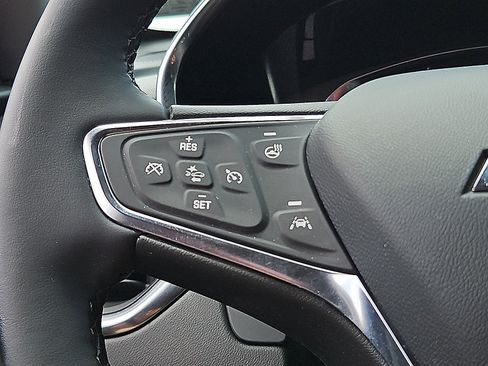 Used 2023 Chevrolet Equinox LT AWD/4WD image 20