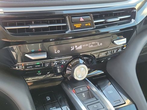 Certified 2025 Acura MDX Technology Package image 18