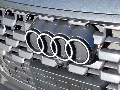 New 2026 Audi Q5 Premium Plus image 23