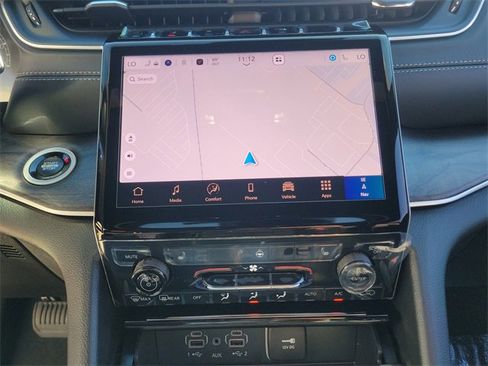 New 2025 Jeep Grand Cherokee L Limited image 27