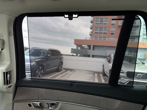 New 2026 Volvo XC90 B6 Ultra AWD/4WD image 16