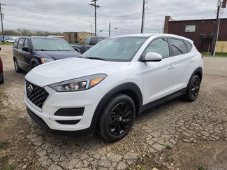 Used 2020 Hyundai Tucson SE video 1