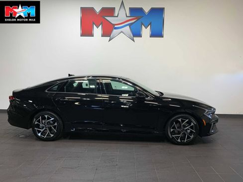 New 2026 Kia K5 EX image 1