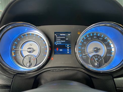 Used 2014 Chrysler 300 S image 18