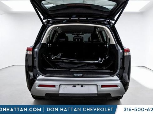 Used 2023 Nissan Pathfinder SL image 33