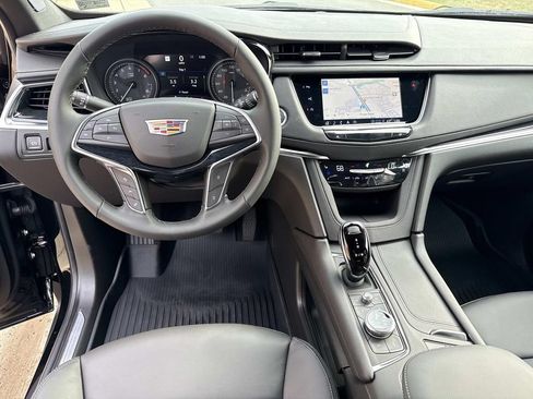 New 2026 Cadillac XT5 Premium Luxury w/ Driver Assist Package FWD image 18