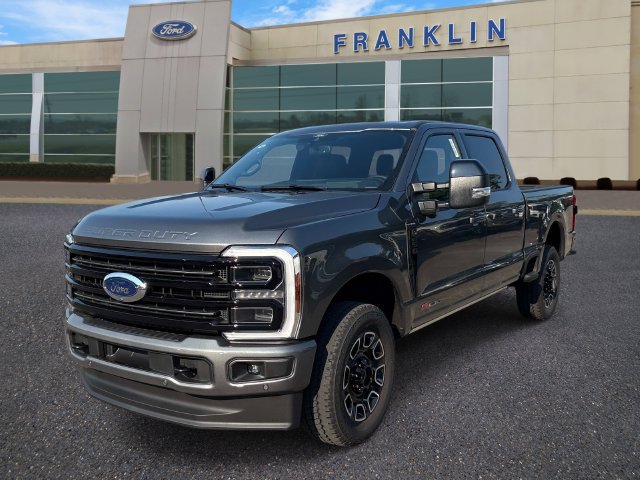 New 2026 Ford F250 Platinum AWD/4WD image 3