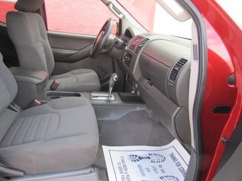 Used 2012 Nissan Frontier S w/ S Preferred Pkg image 13