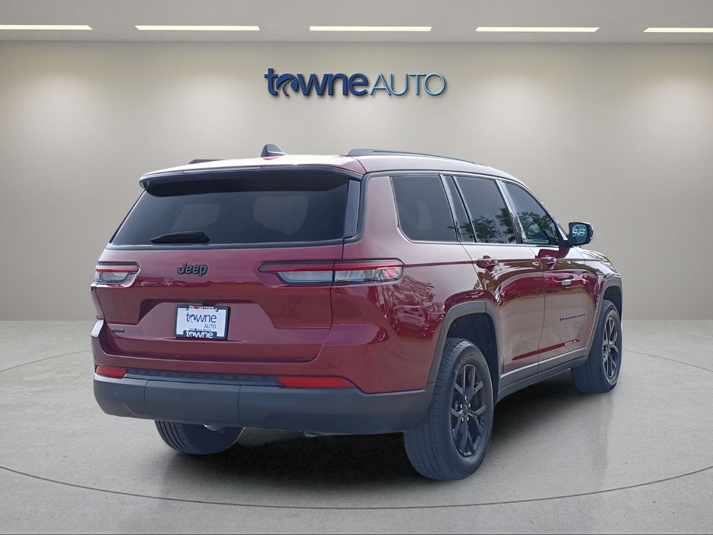 Used 2025 Jeep Grand Cherokee L Altitude AWD/4WD image 6