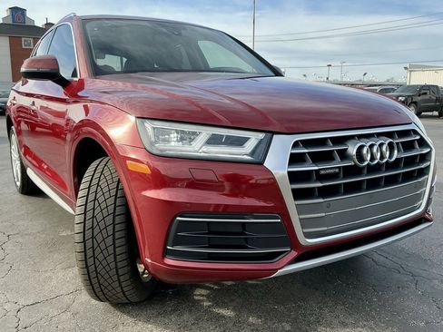 Used 2018 Audi Q5 2.0T Premium Plus w/ Premium Plus Package image 2