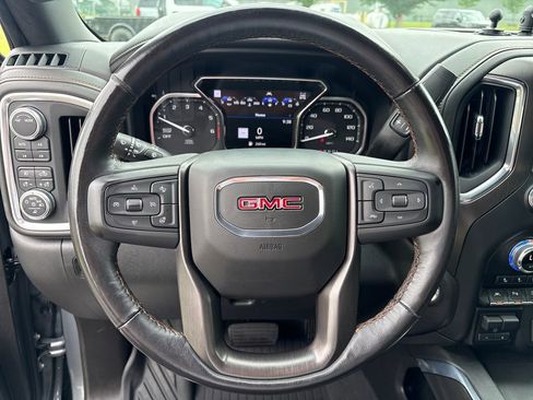 Certified 2021 GMC Sierra 1500 AT4 w/ AT4 Premium Package AWD/4WD image 29