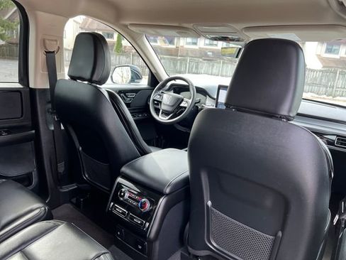 Used 2023 Lincoln Aviator AWD w/ Elements Package image 35