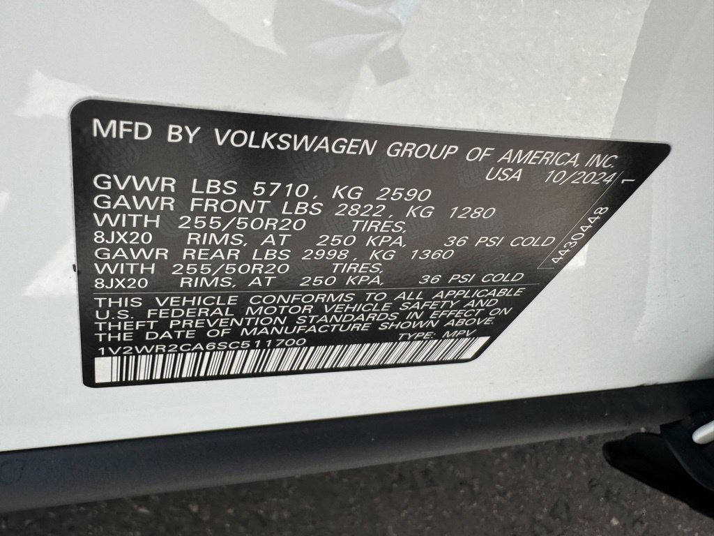Used 2025 Volkswagen Atlas SE FWD image 27