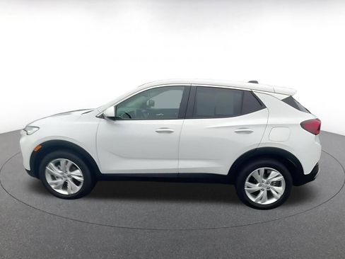 Used 2025 Buick Encore GX Preferred image 9