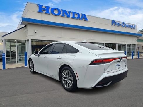 Used 2023 Toyota Mirai w/ Advanced Technology Package RWD image 7