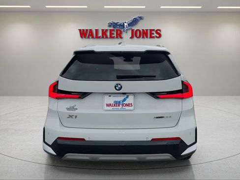Used 2026 BMW X1 xDrive28i AWD/4WD image 5