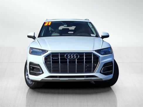Used 2021 Audi Q5 2.0T Premium Plus w/ Premium Plus Package image 2