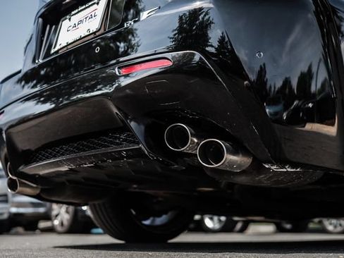 Used 2015 Lexus RC F w/ Premium Package RWD image 31