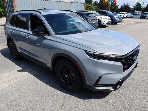 Used 2024 Honda CR-V Sport image 2