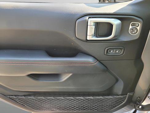 Used 2020 Jeep Wrangler Unlimited Rubicon image 28