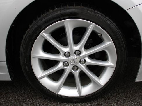 Used 2012 Lexus CT 200h Premium image 7