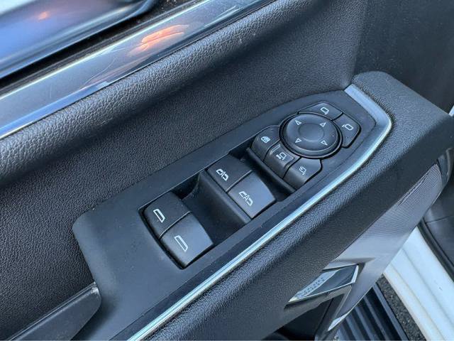 Used 2024 Chevrolet Silverado 3500 High Country w/ High Country Premium Package AWD/4WD image 25
