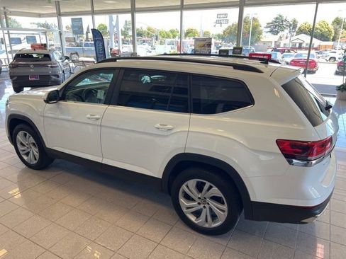 Used 2023 Volkswagen Atlas SE image 18