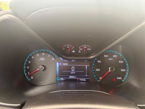 Used 2018 Chevrolet Colorado LT AWD/4WD image 20