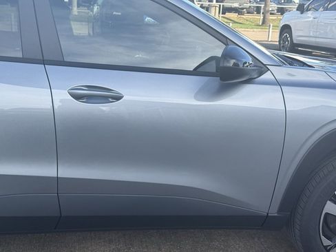 New 2026 Chevrolet Trax RS w/ Driver Confidence Package image 8