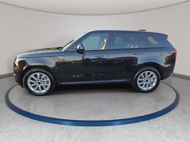 New 2026 Land Rover Range Rover Sport SE AWD/4WD image 8