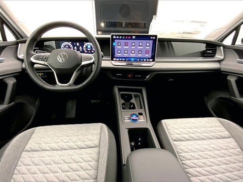 New 2026 Volkswagen Tiguan S image 6