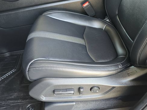 Certified 2025 Honda Pilot EX-L image 27
