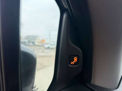 Used 2019 Honda Odyssey EX-L image 15