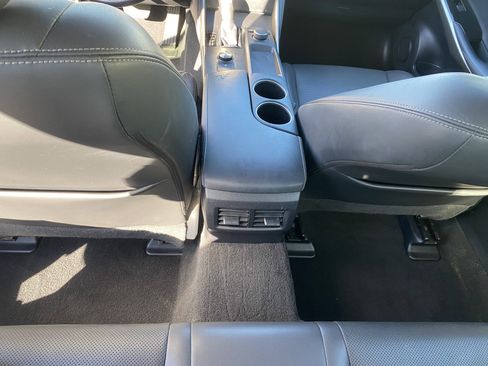 Used 2016 Lexus IS 200t image 15