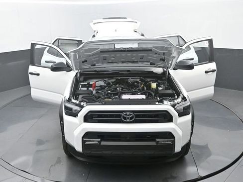 New 2026 Toyota 4Runner SR5 RWD image 33