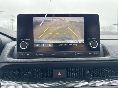 Used 2025 Honda CR-V LX image 13