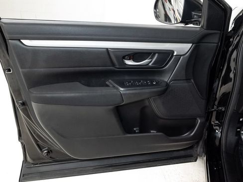 Used 2020 Honda CR-V LX image 9