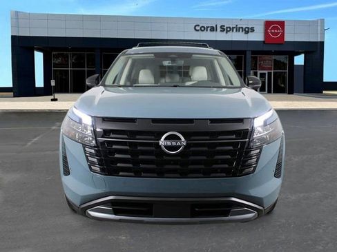 New 2026 Nissan Pathfinder SL image 8