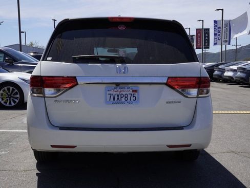 Used 2016 Honda Odyssey SE image 4