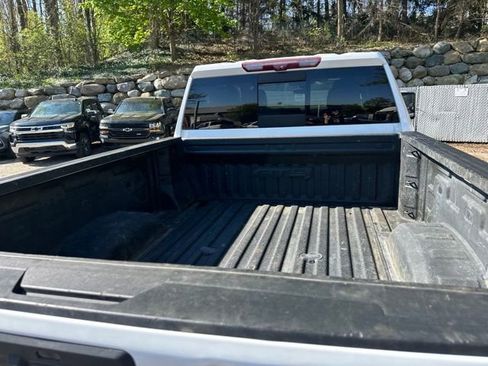 Used 2021 GMC Sierra 2500 AT4 w/ AT4 Premium Plus Package AWD/4WD image 27