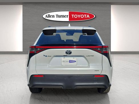 Used 2023 Toyota bZ4X Limited w/ Weather Package image 7