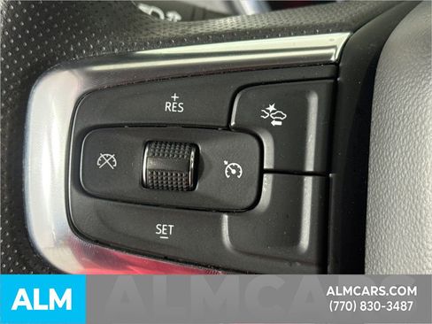 Used 2025 Chevrolet Blazer LT image 30