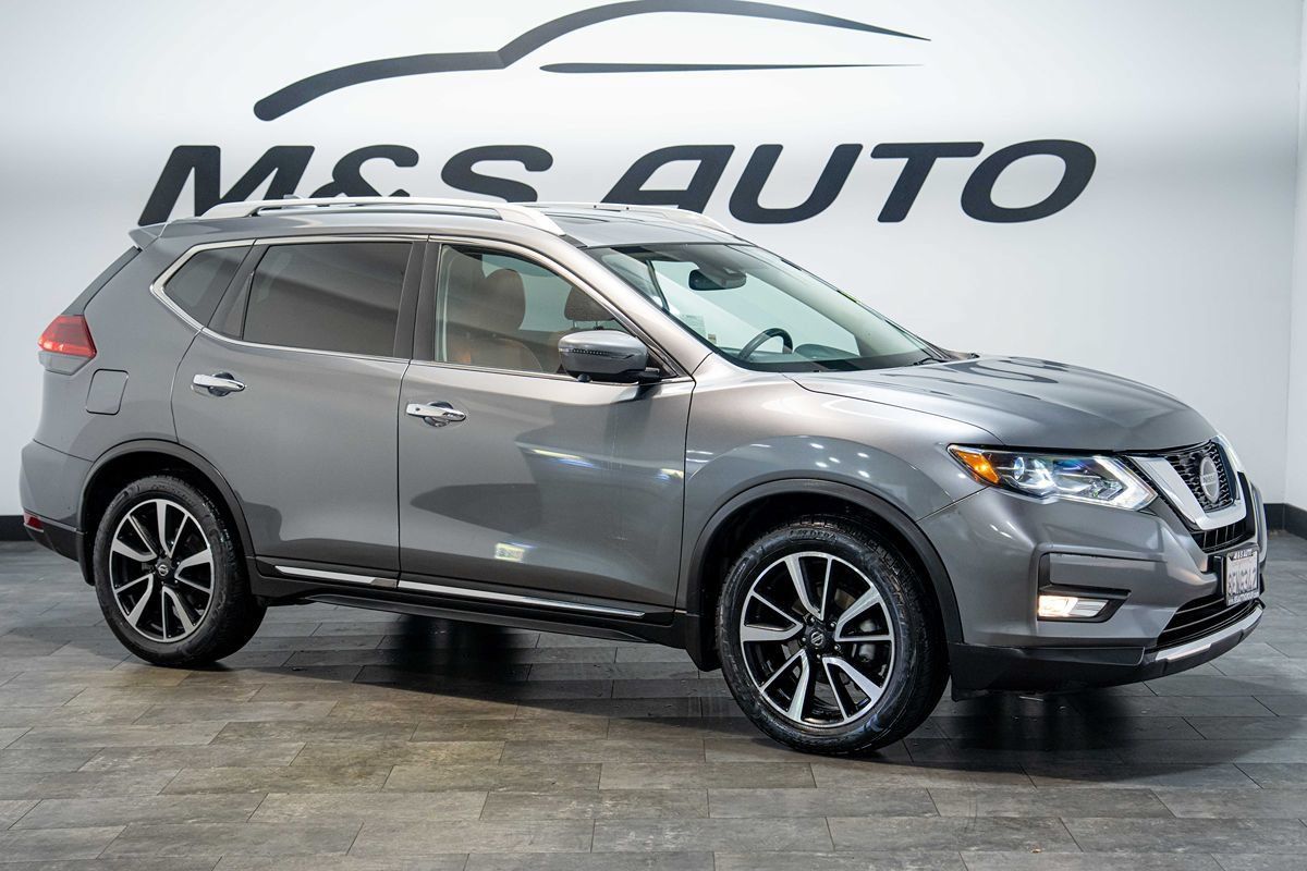 Used 2018 Nissan Rogue SL w/ Premium Package FWD image 21