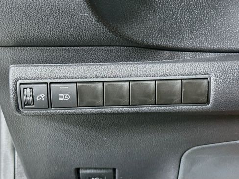 Used 2025 Toyota Corolla LE w/ LE Premium Package FWD image 17